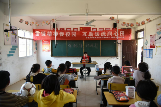 南昌市庄闲游戏集团“最美追光者”_庄闲游戏